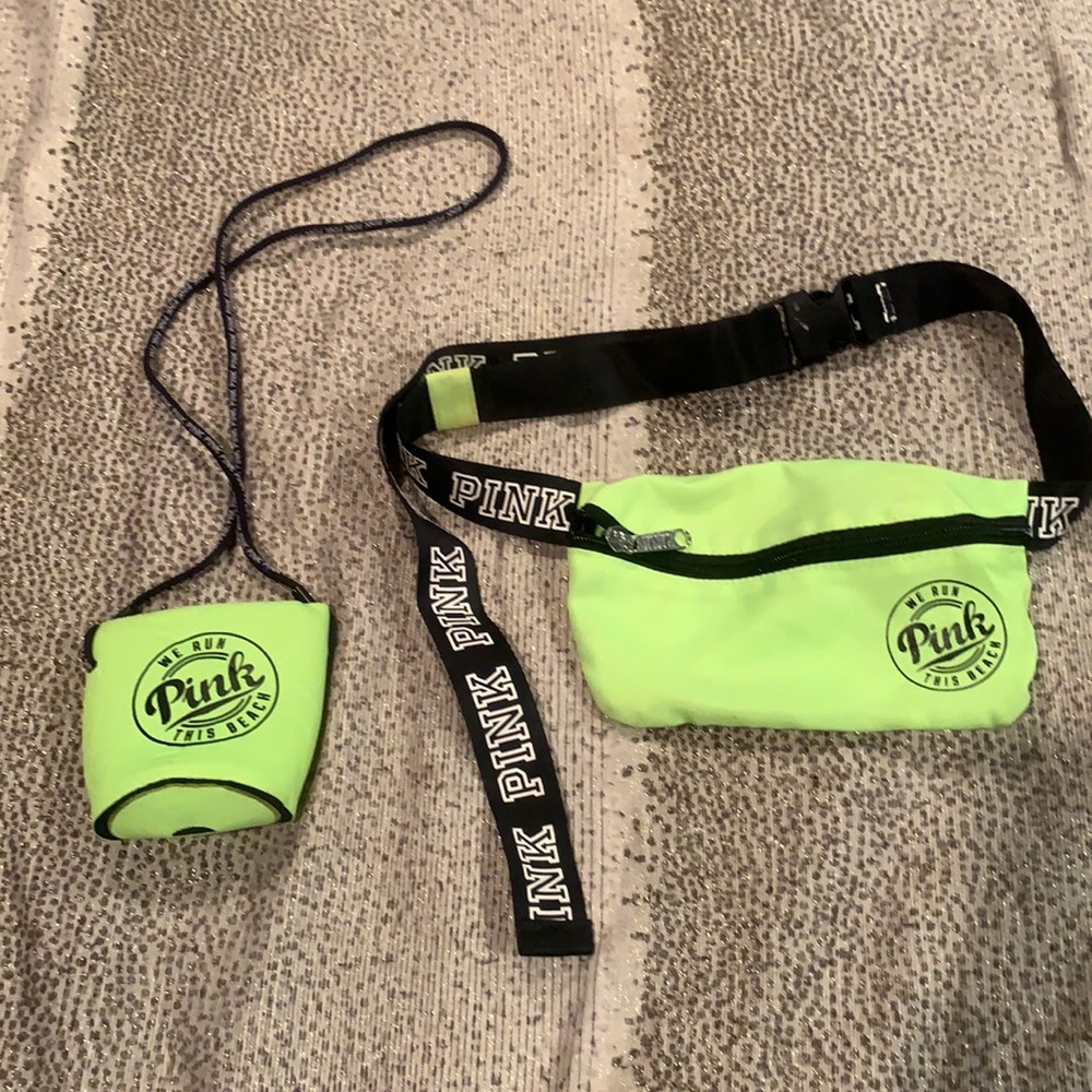 PINK Fanny & water bottle holder